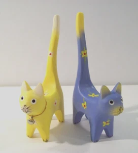 Folk Art Kitty Cat Ring Holder Lot, Blue, Yellow Long Tail - Picture 1 of 4