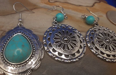 Pendientes Imitación Turquesa Antiguo Tono Plateado Lágrima Cuelgan, Perforados 6/25-5 Foto 1 de 4