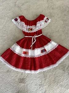 MEXICAN FESTIVAL DRESS Size 8 -White lace-Sewn Pleats-embroidered Flowers - Picture 1 of 4