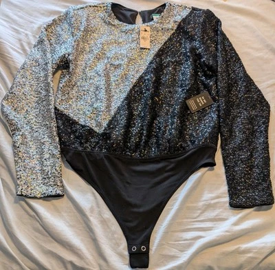 EXPRESS Mujer Body Traje Camisa 08658704 0058 30326767 Negro Plata M $148 Foto 1 de 3