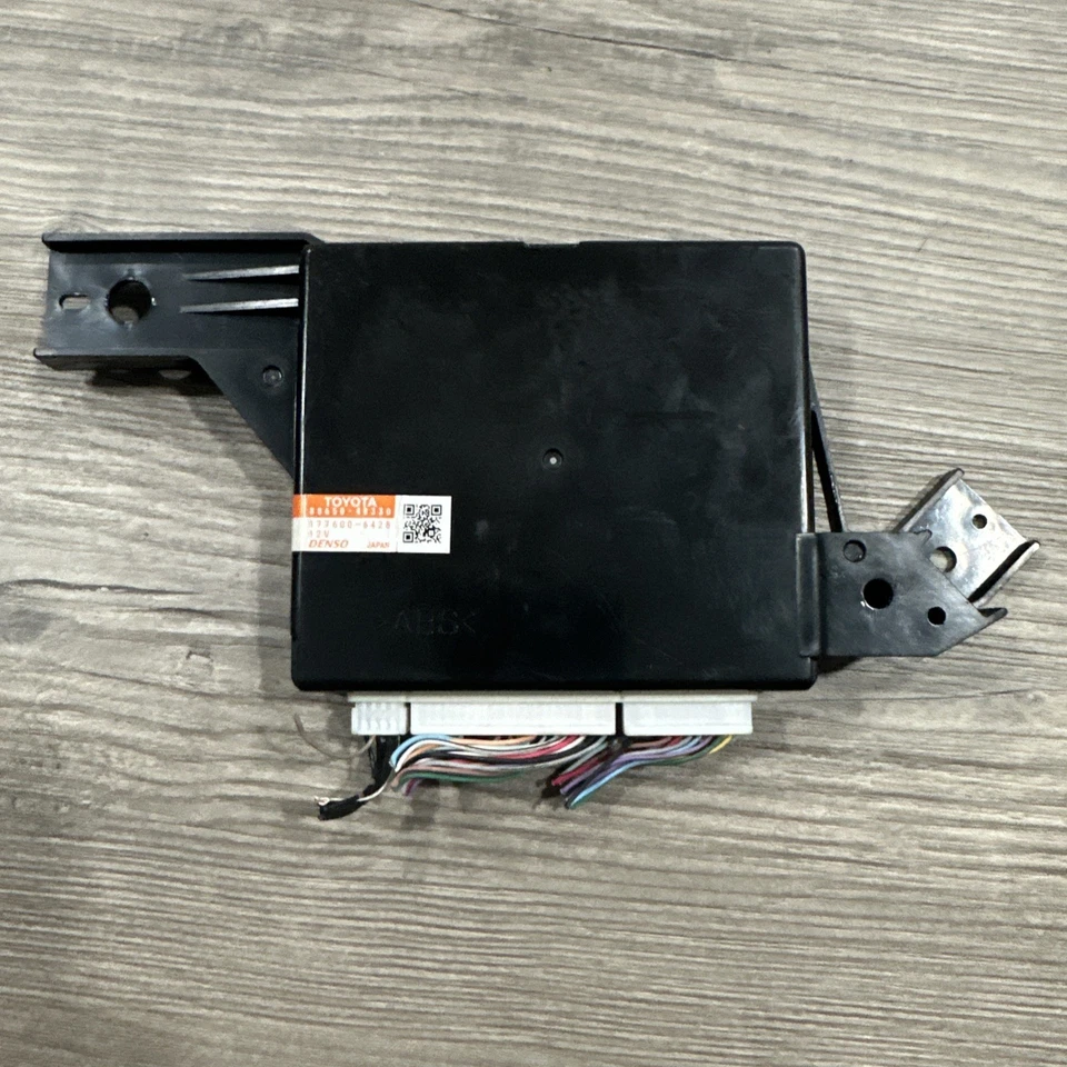 Módulo de controle de temperatura Toyota Highlander 2008-2009 fabricante de equipamento original 88650-48330 - Imagem 1 de 4