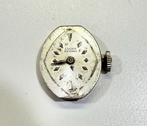 Vintage Lucien Piccard 17 Jewels Ladies watch movement Running smooth - Picture 1 of 2