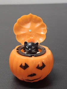 De colección Halloween Divertido Mundo Gato Negro En Jack O' Linterna Pop Up Años 70 2.5"T S8 - Imagen 1 de 7