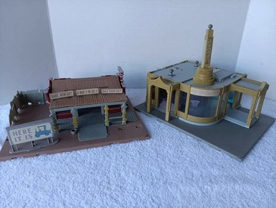 Disney PIXAR Cars Radiator Springs Curio Shop Ramones Art Playset Missing Pieces - Image 1 of 4