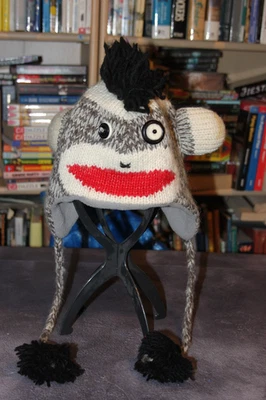 Sombrero de Mono Calcetín deLux, Punk Rock con Mohawk, 80% Lana Adulto Invierno Gorro Foto 1 de 4