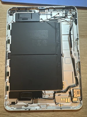 Originale Apple iPad 10 A2757 Cellular Chassis Scocca Argento A - Image 1 of 2