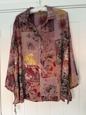 Debenhams Blouse NEW Size 18 Machine Washable COST £25.99 - Image 1 of 4