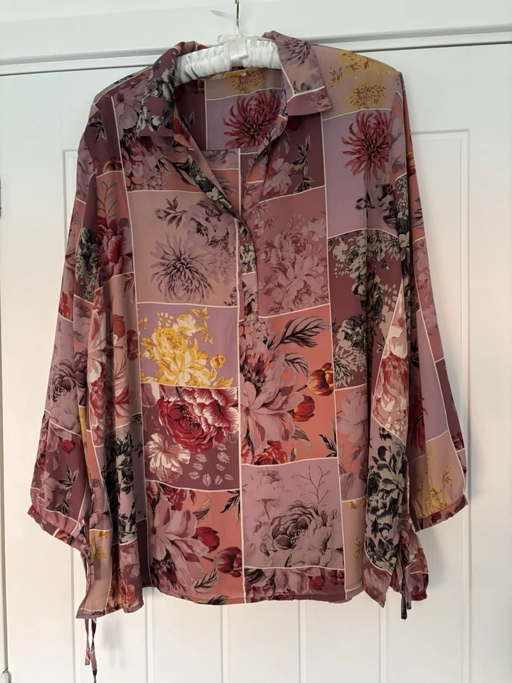 Debenhams Blouse NEW Size 18 Machine Washable COST £25.99 - Image 1 of 4