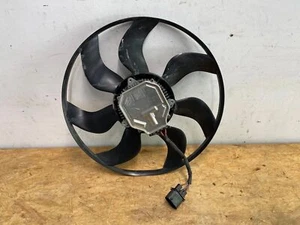 Mercedes C Klasse W205 Lüfter Ventilator Kühler Bosch 3137232000  1137328645 - Bild 1 von 5