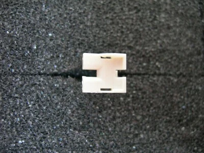 Original RAM Retention Clip Trim Repair Piece in White for ASUS - Image 1 of 3