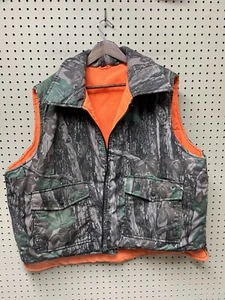 VTG Winchester Men’s Conceal Camo Reversible Hunting Vest 2XL *Broke Zip Distres - Picture 1 of 15