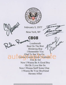 THE RAMONES 10 x 8 Inch Autographed Photo - High Quality Copy Of Original (s) - Picture 1 of 1