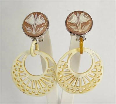 ORECCHINI IN ARGENTO 925 CON CAMMEI IN SARDONICO FIORI E CORNO AGHT  0164 - Immagine 1 di 3