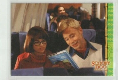Scooby Doo Movie Trading Card #13 Freddie Prinze Jr Linda Cardellini - Image 1 of 2