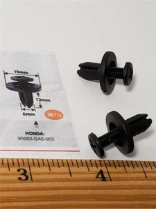 2 Universal Plastic Retainer Clip Fender Push Bumper Fastener Rivet GM Ford 6mm - Picture 1 of 7