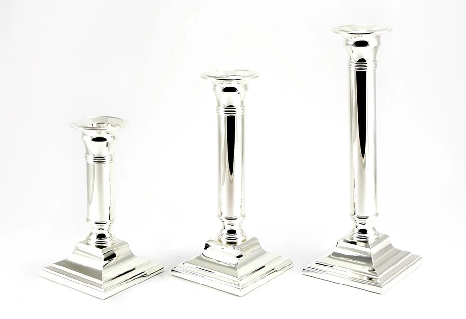 Candelabro In Argento Portacandele Con Incisione - Immagine 1 di 4