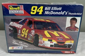 MONOGRAM #94 McDONALDS Taurus BILL ELLIOTT 1:24 Nascar Vintage Model Kit 1998 - Picture 1 of 6