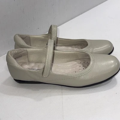 Zapatos acolchados de cuero blanco beige minimalista Mary Jane Walking Cradles 6.5N Foto 1 de 4