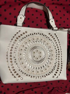 Bolso de hombro chino de cuero sintético mandala de lavandería Foto 1 de 4