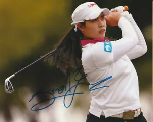 MORIYA JUTANUGARN SIGNED LPGA GOLF 8x10 PHOTO #4 Autograph PROOF - Picture 1 of 2