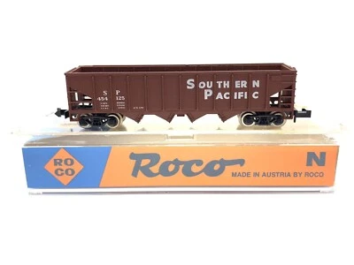 ROCO No.28861 Southern Pacific SP #454125 Box Car Train N - Image 1 of 4
