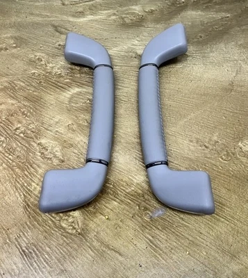 07-12 Lexus LS460 OEM Roof Upper Grab Pull Handles Gray Nice Pair - Imagem 1 de 4