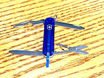 NEW in Box Victorinox Swiss Army 58mm Knife RAMBLER Sapphire Blue  0.6363.T2 - Image 1 of 2
