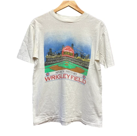Chicago Cubs Wrigley Field Team Baseball 1998 Vintage T-Shirt Gift For Fans Cover