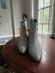 Jessica Simpson light blue denim and rhinestone cowboy boots size 7 - Picture 1 of 8