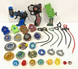LOT OF 35 BEYBLADE ORIGINAL METAL FUSION BURST TOPS PARTS & ACCESSORIES HASBRO - Picture 1 of 5
