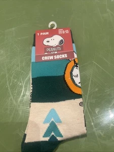 Peanuts Novelty Crew Socks Snoopy Compass Camping Adult 6-13 - Picture 1 of 1