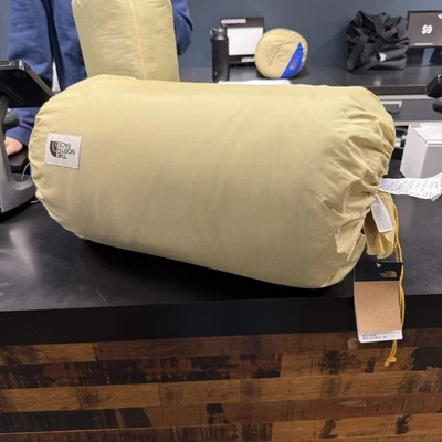 NWT North Face Eco Trail Double 2 Person 20F / -7C Sleeping Bag Regular Blue- RH - Image 1 of 4