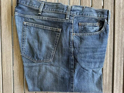 Cremieux Jeans Medium Wash Straight Relaxed Fit 40w x 36 inseam - Image 1 of 4