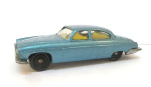 HUSKY JAGUAR MK 10 PALE BLUE LEMON INTERIOR MADE IN GREAT BRITAIN - Picture 1 of 6