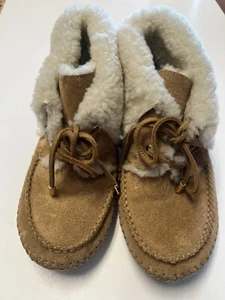 TORY BURCH Genuine Shearling Lined Slippers Size7/8 - Picture 1 of 6