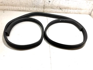 SMART FORTWO 2010 451 COUPE MK2 REAR TAILGATE BOOTLID DOOR RUBBER SEAL /2007-14 - Picture 1 of 10