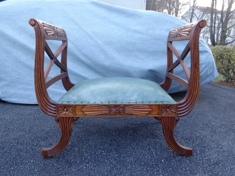 Vintage Royal Foot Chair Cover