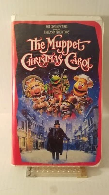This is a beautiful Walt Disney VHS tapeof The Muppets Christmas Carol from 1993 - Image 1 of 3