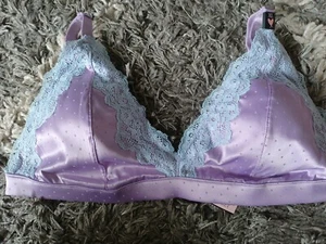VS flocked dot satin lace trim triangle lightly lined bralette NEW SIZE XL - Picture 1 of 3