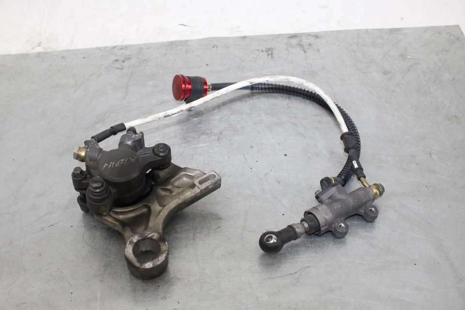 05-06 HONDA CBR600RR CBR 600RR OEM FRENO TRASERO CILINDRO MAESTRO LÍNEA DE PINZAS Foto 1 de 4