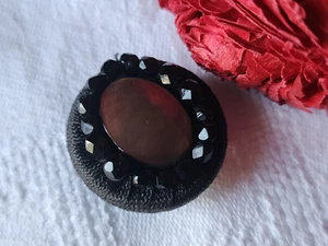Bouton vintage en nacre collection passemnetrie perlé 2,6 cm D17G - Foto 1 di 6
