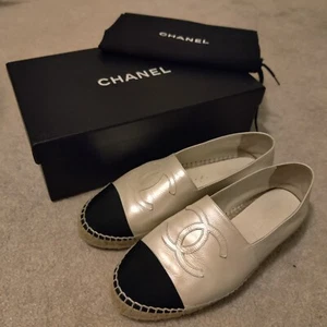 Chanel Lambskin Ivory/Black Espadrilles, Size 37 - Picture 1 of 8