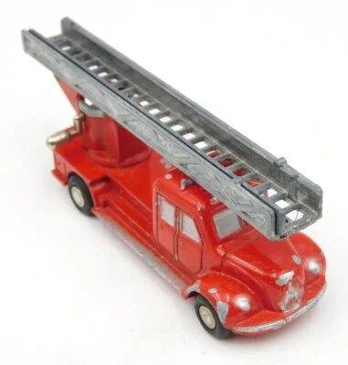 Schuco Modellauto Piccolo Magirus 745 Feuerwehrwagen 1950s western Germany - Immagine 1 di 4