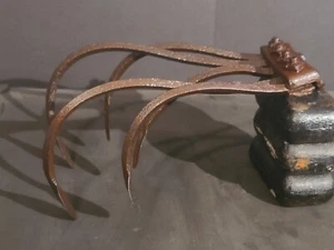 (HEAD ONLY) Vintage 5 Tine Prong Garden Cultivator Hoe Rake Claw Implement (G) - Picture 1 of 14