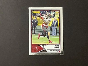 TARJETA PANINI NFL 2024 - MIKE EVANS - 10 - LÁMINA DE PLATA - DIFÍCIL DE ENCONTRAR - ¡VER FOTOS!! - Imagen 1 de 2