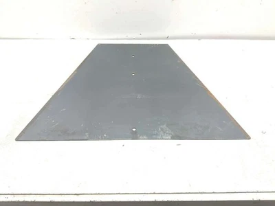 Panel de cubierta de placa de escalón de piso central Kubota RTV 900 15 Foto 1 de 4