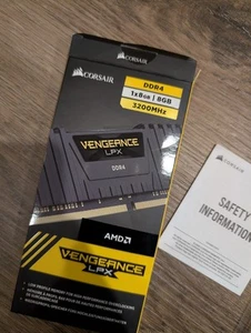 Corsair Vengeance LPX 8GB (1x8GB) DDR4 3200Mhz - Picture 1 of 3