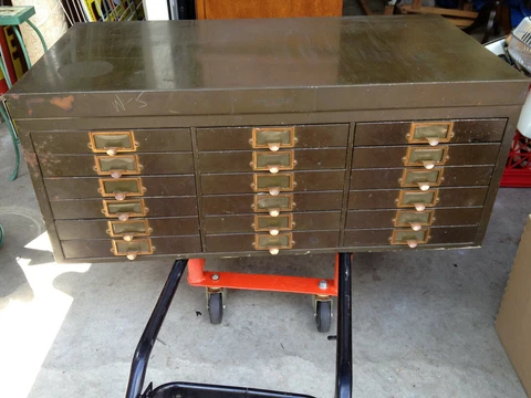 SUPERB ANTIQUE  - YAWMAN & ERBE 18 Drawer Metal cabinet   RARE Cover