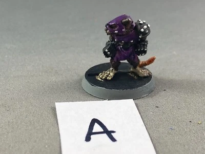 Vintage Lineman BLOOD BOWL Skavenblight Scramblers Skaven Ratman Warhammer METAL - Image 1 of 4