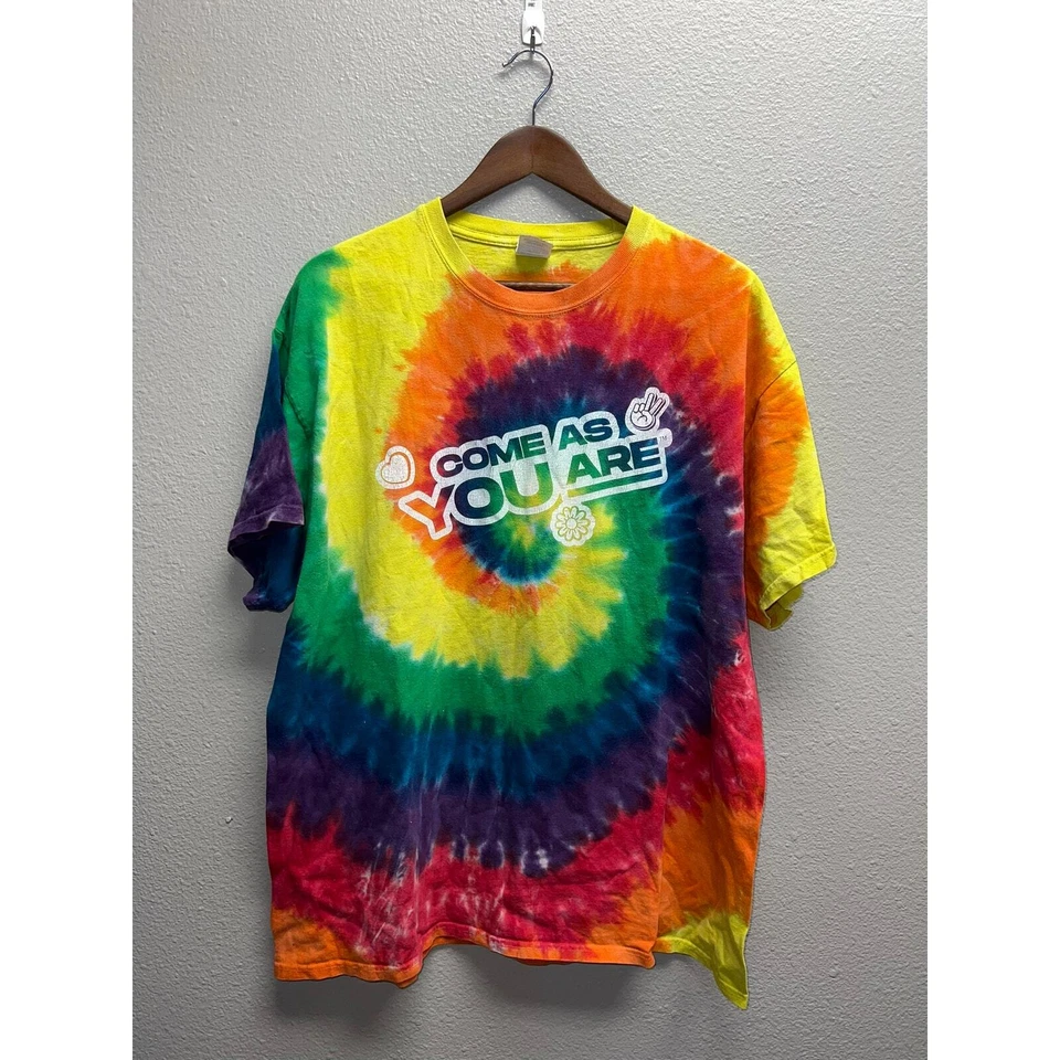 Camisa Crocs Come As Your Are Tie Dye Arco Iris Multicolor Zapato Promo Camiseta XL Foto 1 de 4